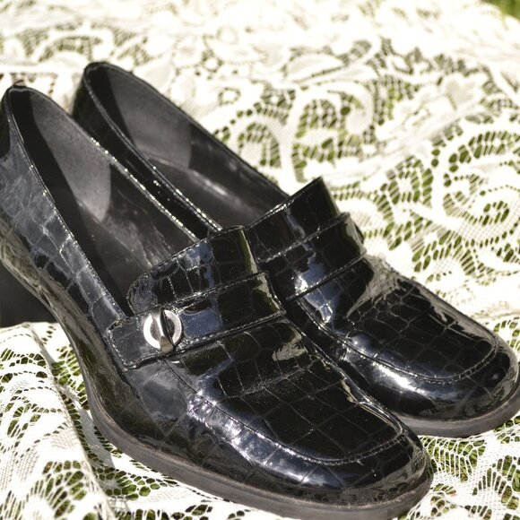 Bandolino Women's Black Crocodile Loafer Size 7.5 Block Heel - Picture 5 of 8